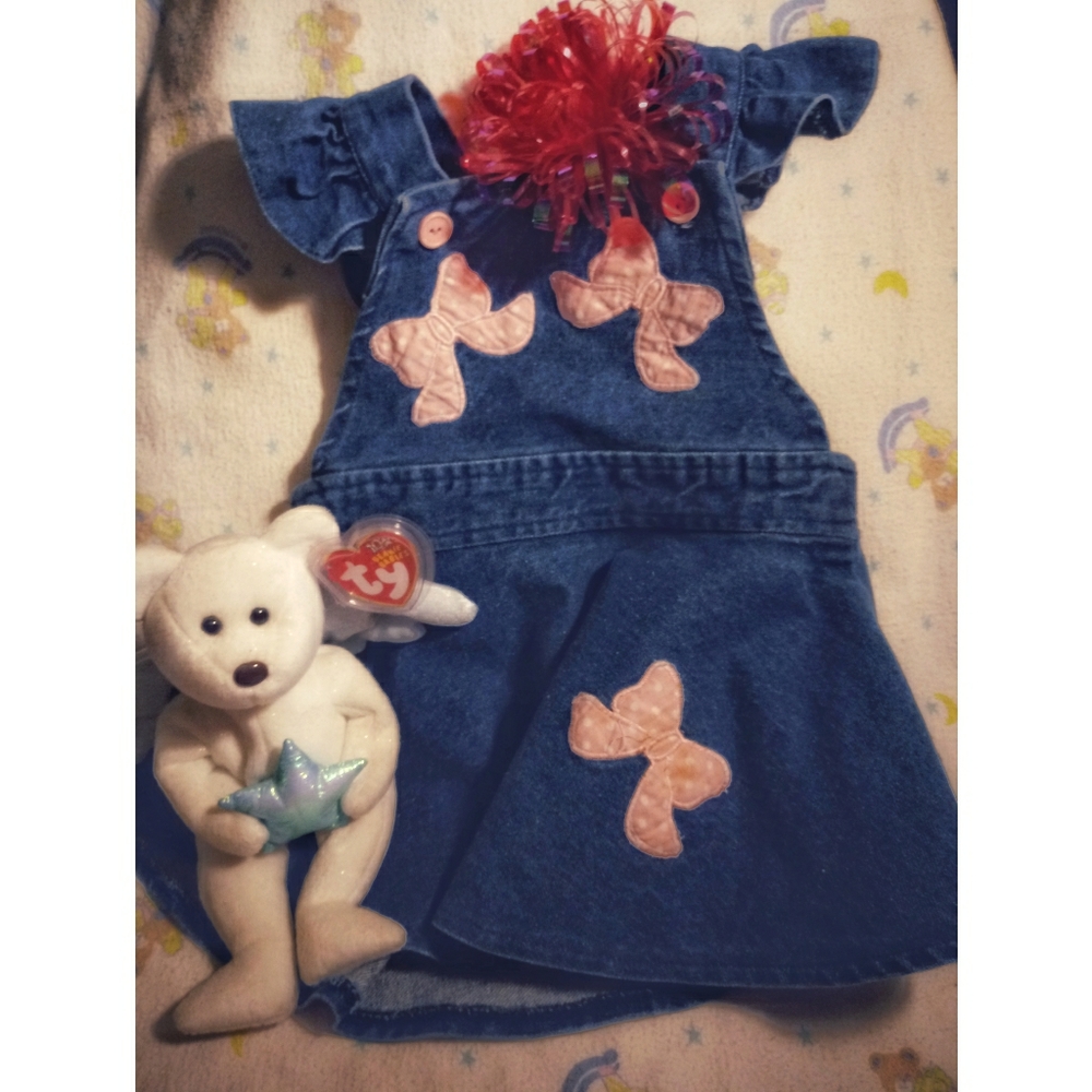 Girl's dress